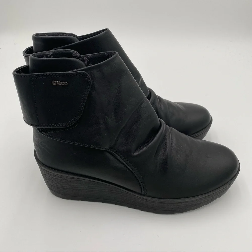 IGI&CO Women's Leather Wedge Heeled Ankle Booties Boots Shoes Black 6.5 (NWOT)